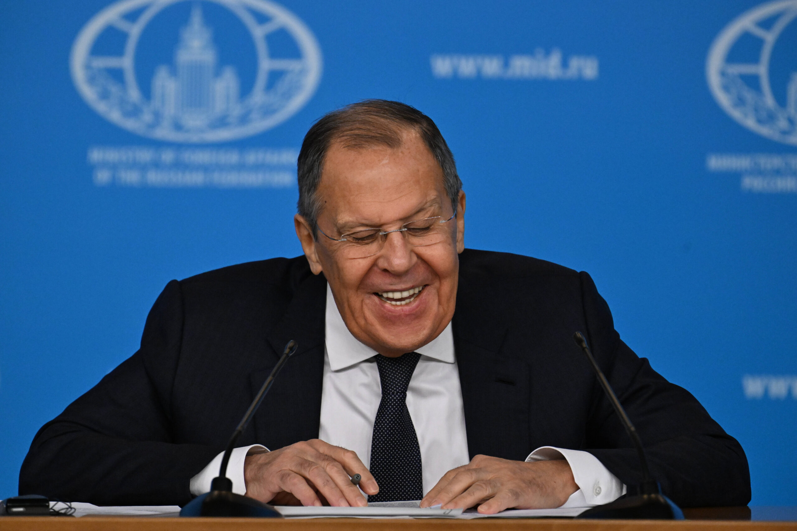 El ministro de Asuntos Exteriores ruso, Serguei Lavrov, en su rueda de prensa sobre el estado de la diplomacia rusa en 2024, en el centro de prensa del Ministerio de Asuntos Exteriores ruso. © Anatoliy Zhdanov/Kommersant Photo