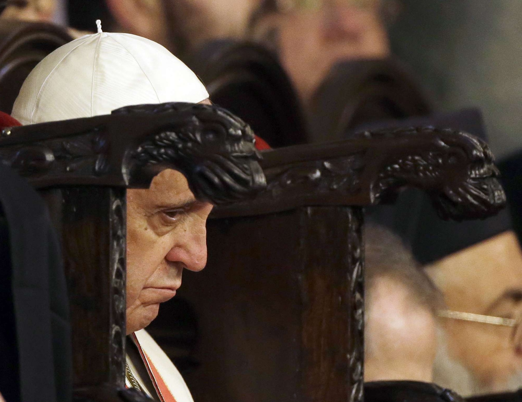 El Papa Francisco asiste a una liturgia celebrada por el Patriarca Ecuménico Bartolomé I en la Iglesia Patriarcal de San Jorge en Estambul el domingo 30 de noviembre de 2014. © AP Photo/Gregorio Borgia