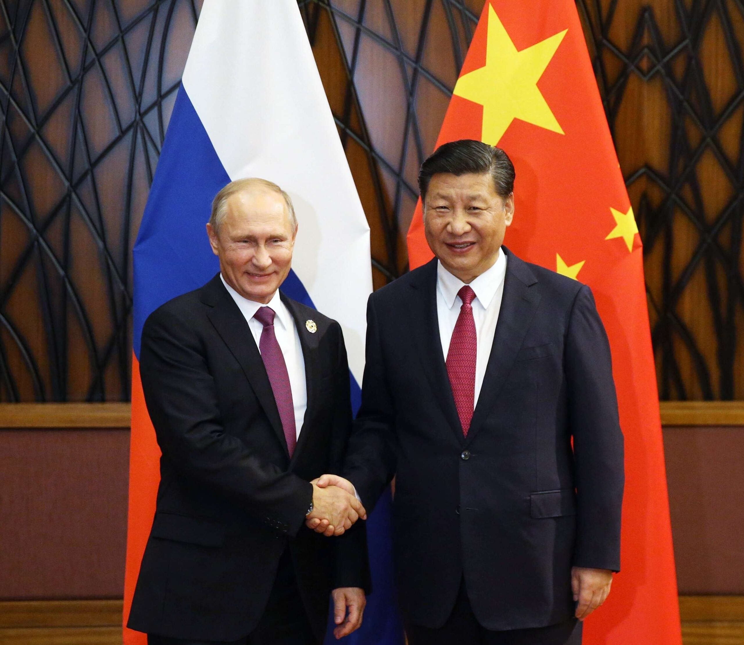 Y el final del año estará marcado por una reunión de la APEC, el 10 de noviembre, en Da Nang, Vietnam.