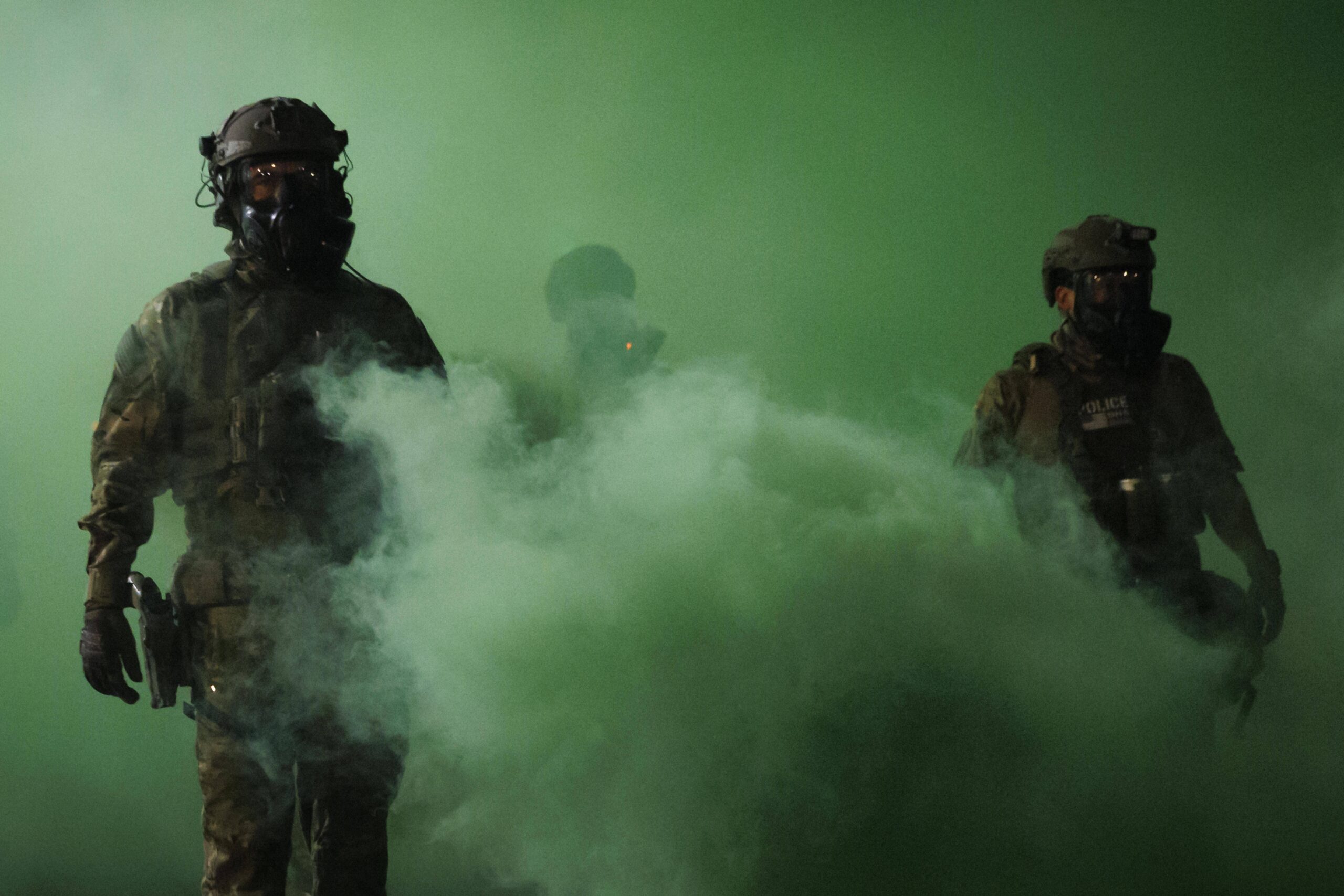 «Para referirse a los migrantes, el hombre que ordenó el pasado 3 de enero los ataques a Caracas y el secuestro de Maduro utiliza la palabra «invasión» en su sentido literal, en su acepción militar». (imagen © John Rudoff/Sipa USA)