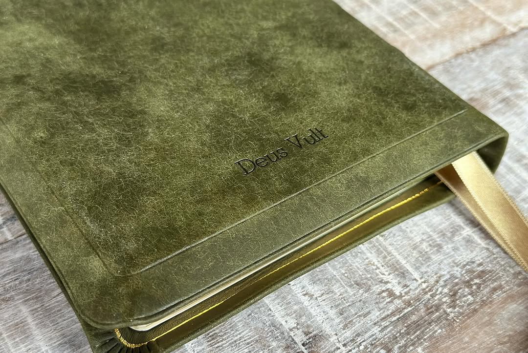 A continuación, el fabricante colaboró estrechamente con Hegseth para diseñar este modelo.