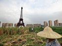 Image de Tianducheng avec une copie de la tour Eiffel