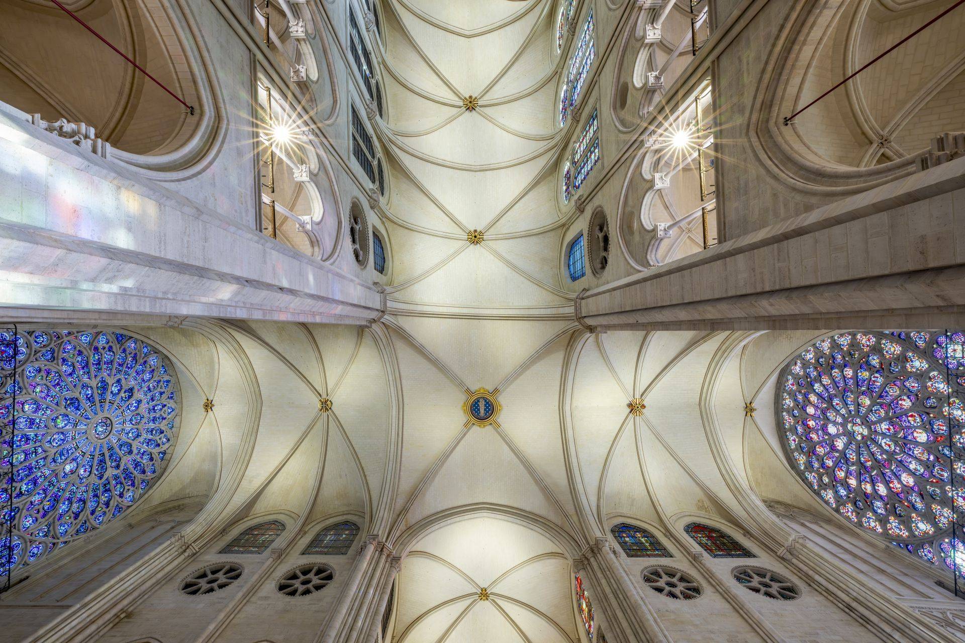 Vue intérieure de la cathédrale Notre-Dame avant sa réouverture à Paris, en France, le 30 novembre 2024.© Julio Piatti