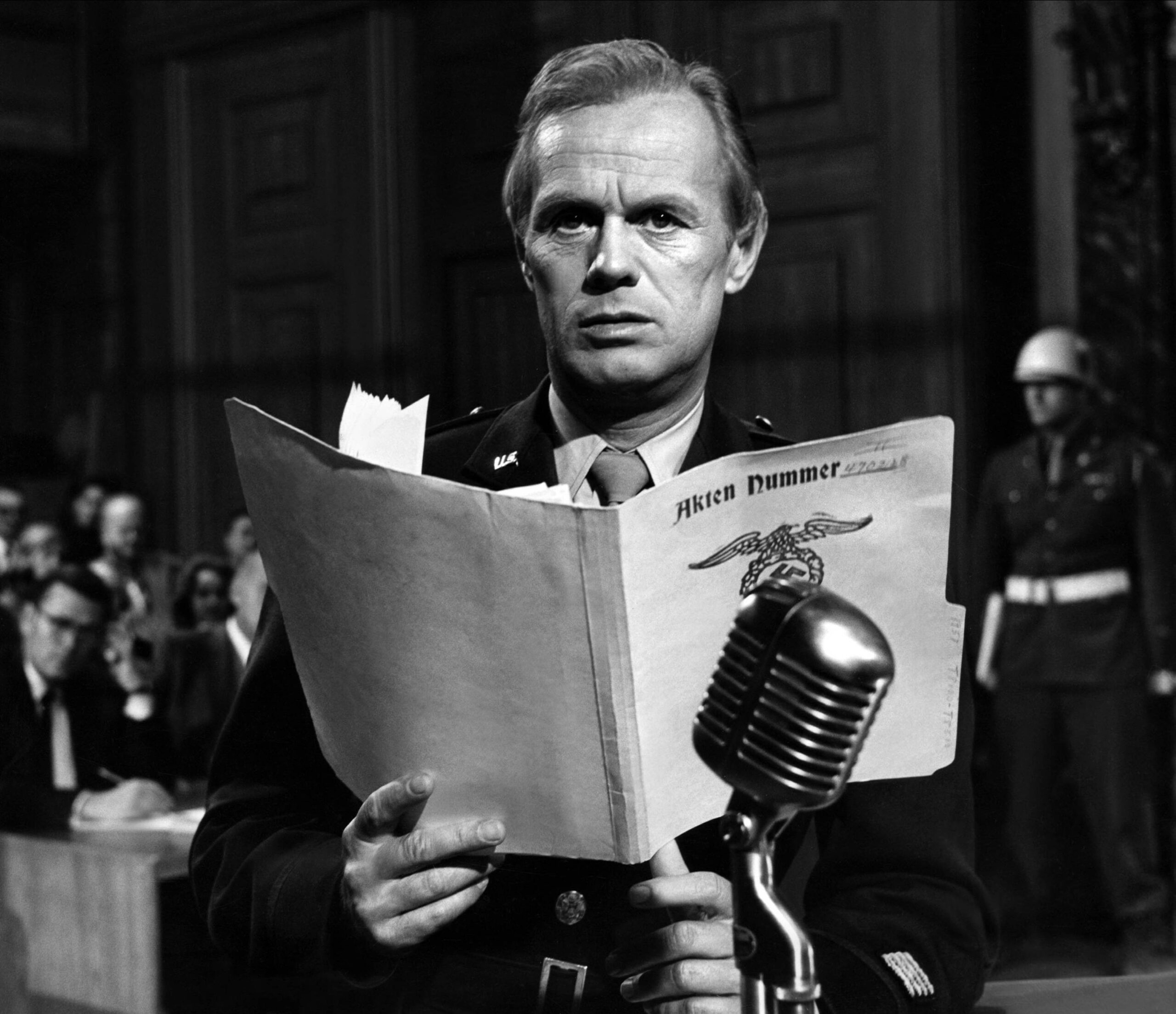 Richard Widmark jouant le personnage du Colonel Tad Lawson dans le film «Jugement à Nuremberg» de Stanley Kramer. © Mary Evans/All Film Archive/Bildarchiv/SIPA