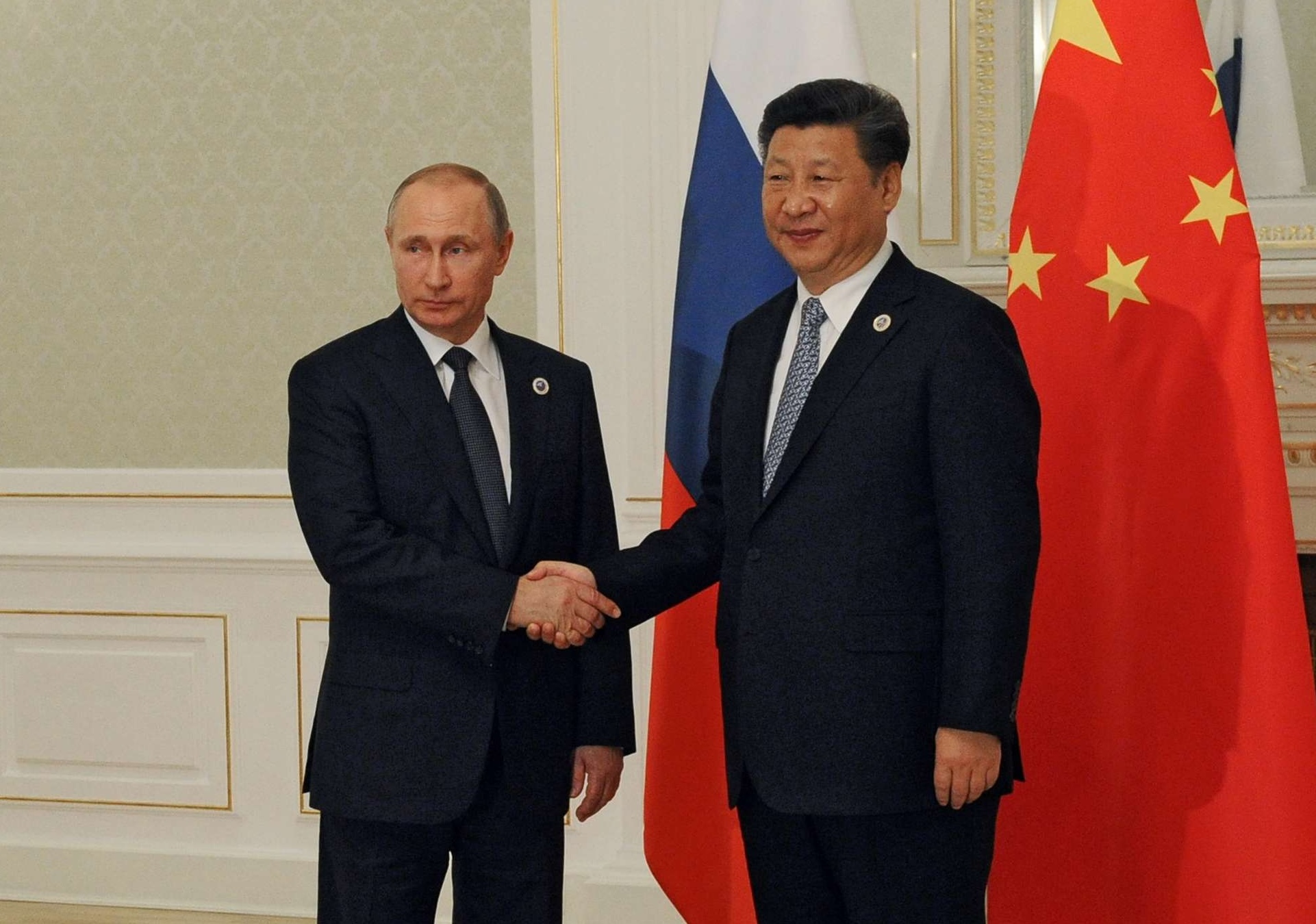 Et également les 23 et 24 juin à Tashkent, Ouzbékistan à l’occasion du sommet de l’Organisation de coopération de Shanghai.