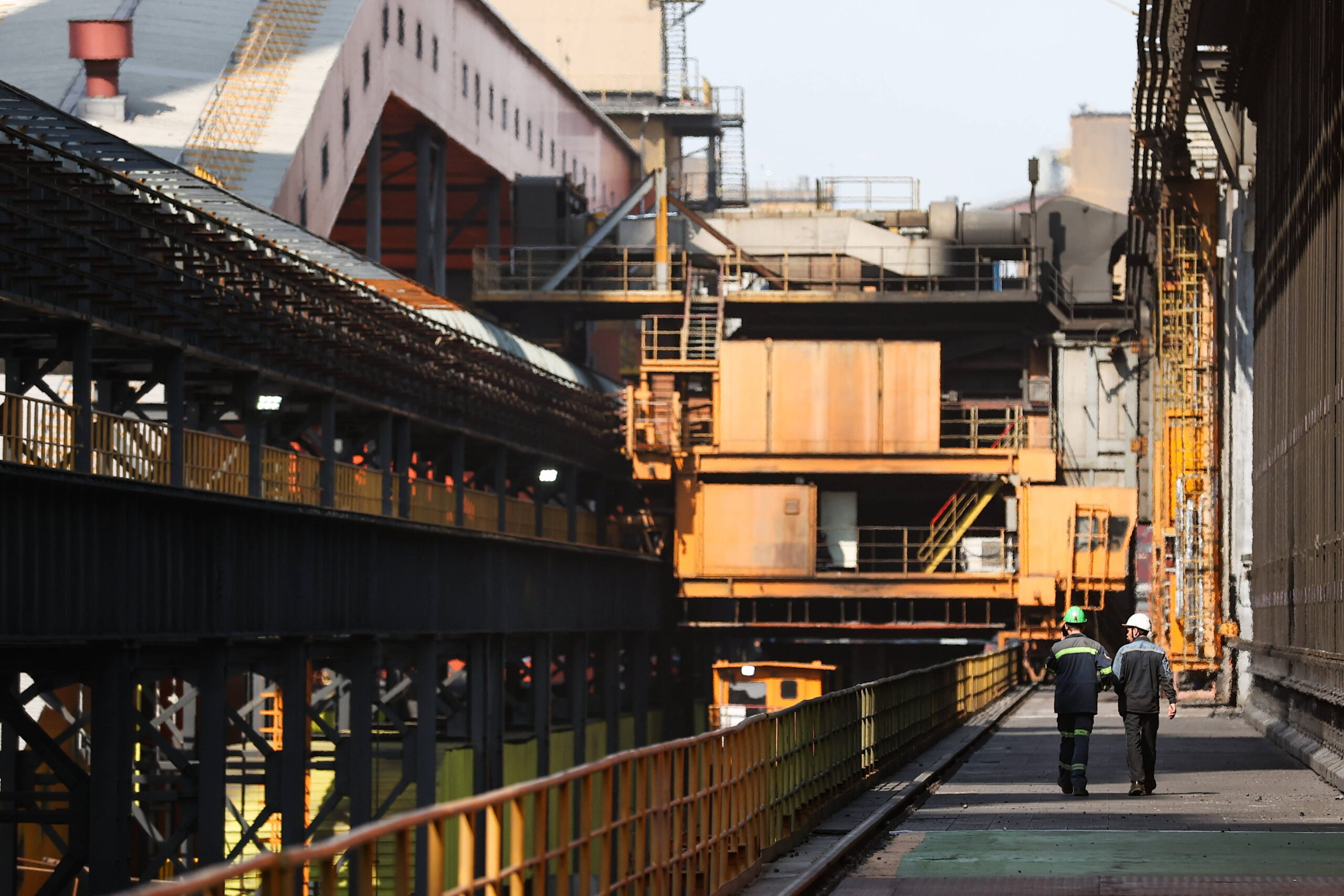 Batterie de cokéfaction n° 12 d'une cokerie, à l'usine sidérurgique de Magnitogorsk, le 10 juin 2025. © Donat Sorokin/ZUMA/SIPA