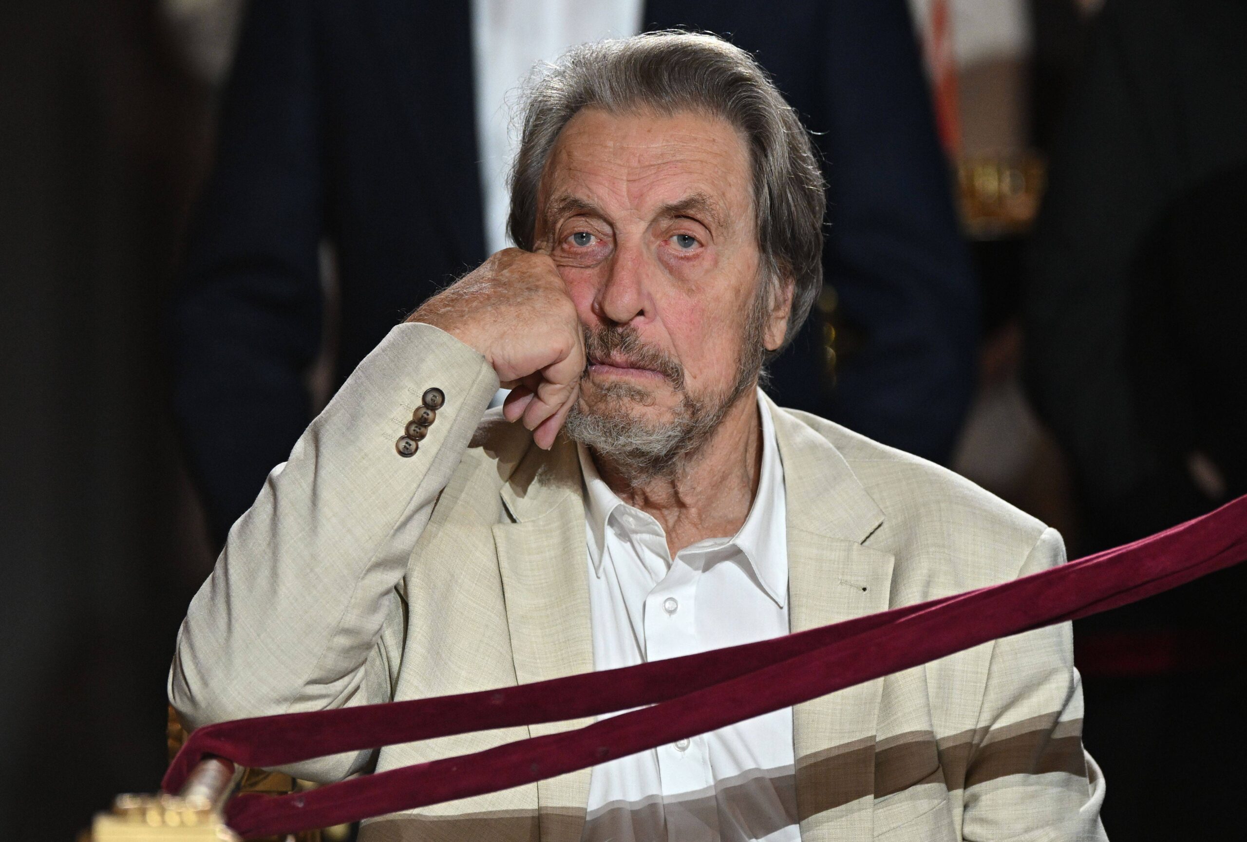 L'homme d'affaires et homme politique sud-africain Errol Musk assiste à l'office de Pâques orthodoxe à la cathédrale du Christ-Sauveur à Moscou, en Russie. © Sergey Bobylev