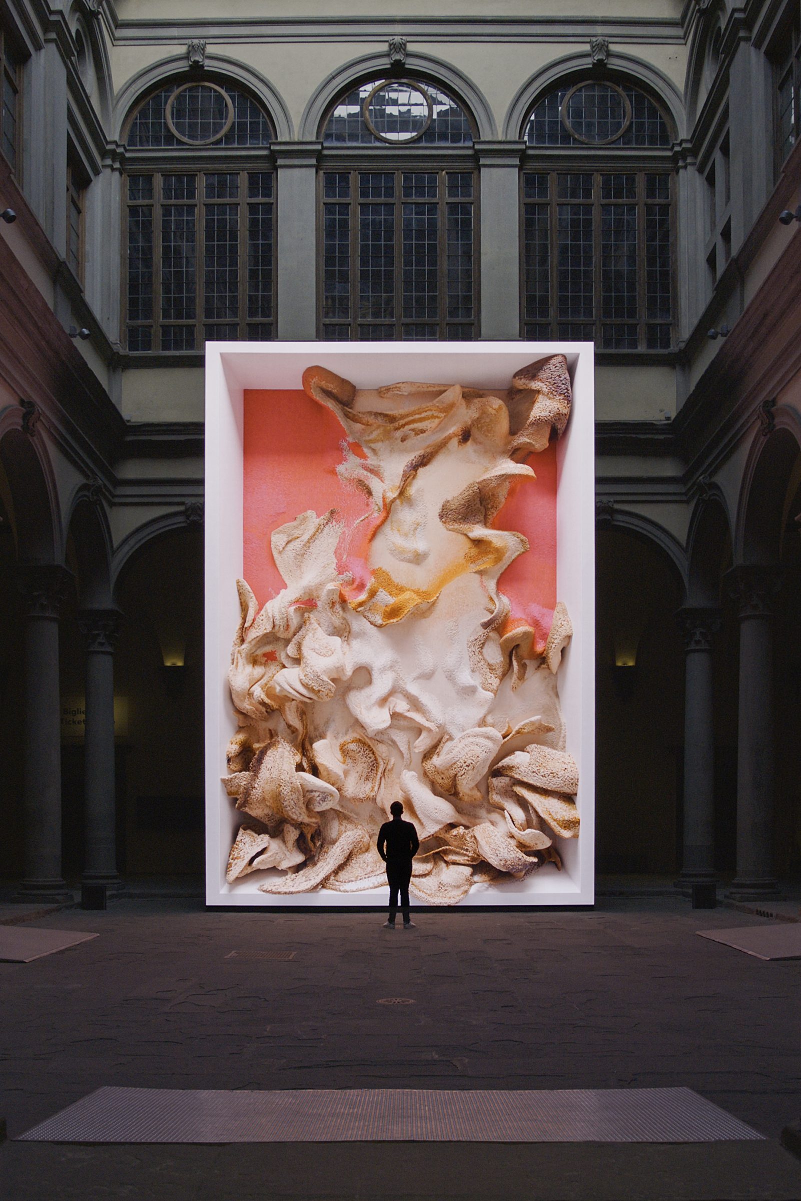 « Ce n'est pas réguler l'inconnu. C'est protéger le connu. » Photo : Renaissance Dreams — Palazzo Strozzi, Refik Anadol Studio